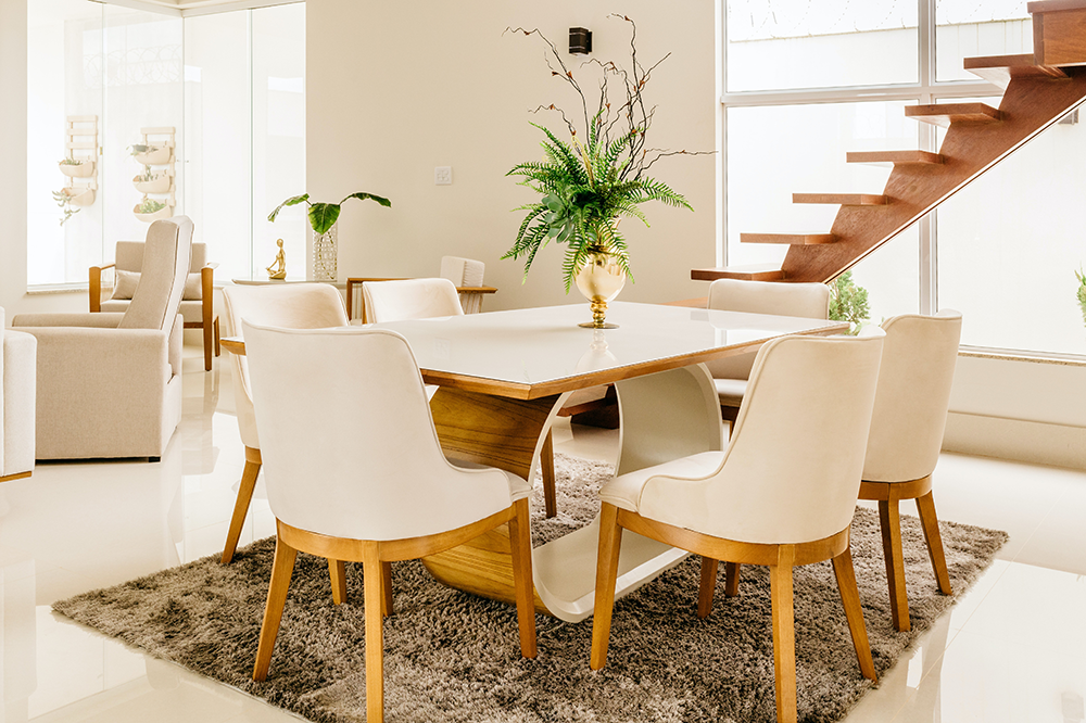 The Best Ideas for Lighting the Dining Room